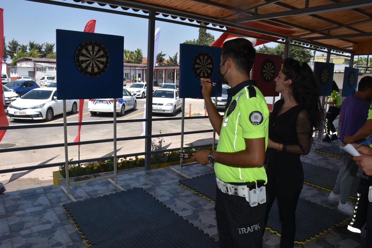 Adana\'da dart turnuvası düzenlendi