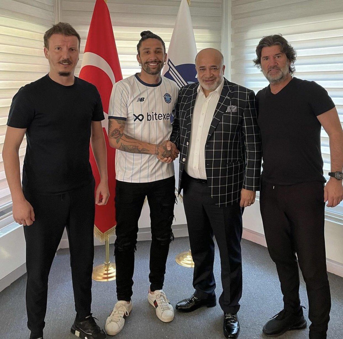 Adana Demirspor, Lucas Castro\'yu renklerine bağladı
