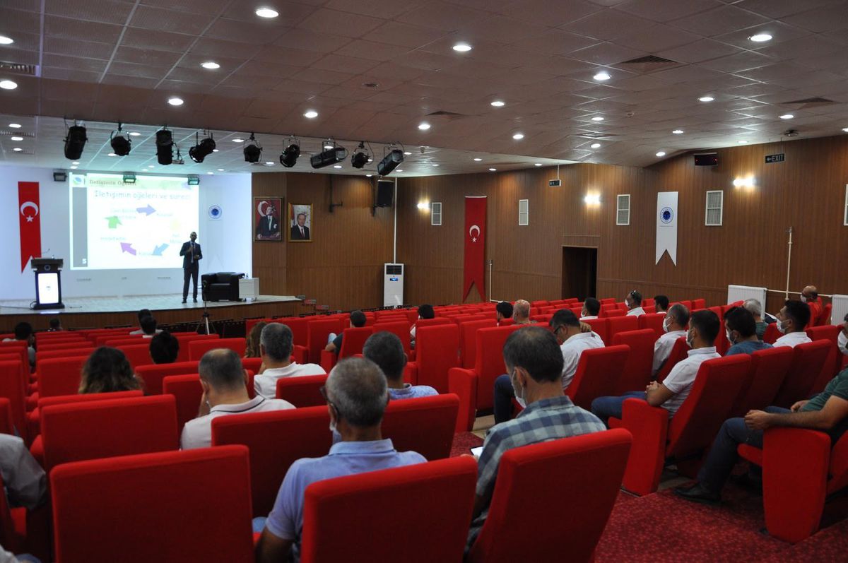 Batman Üniversitesi\'nde hizmetçi eğitimler düzenlendi