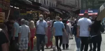 Eminönü esnafı 'bayram' yapıyor