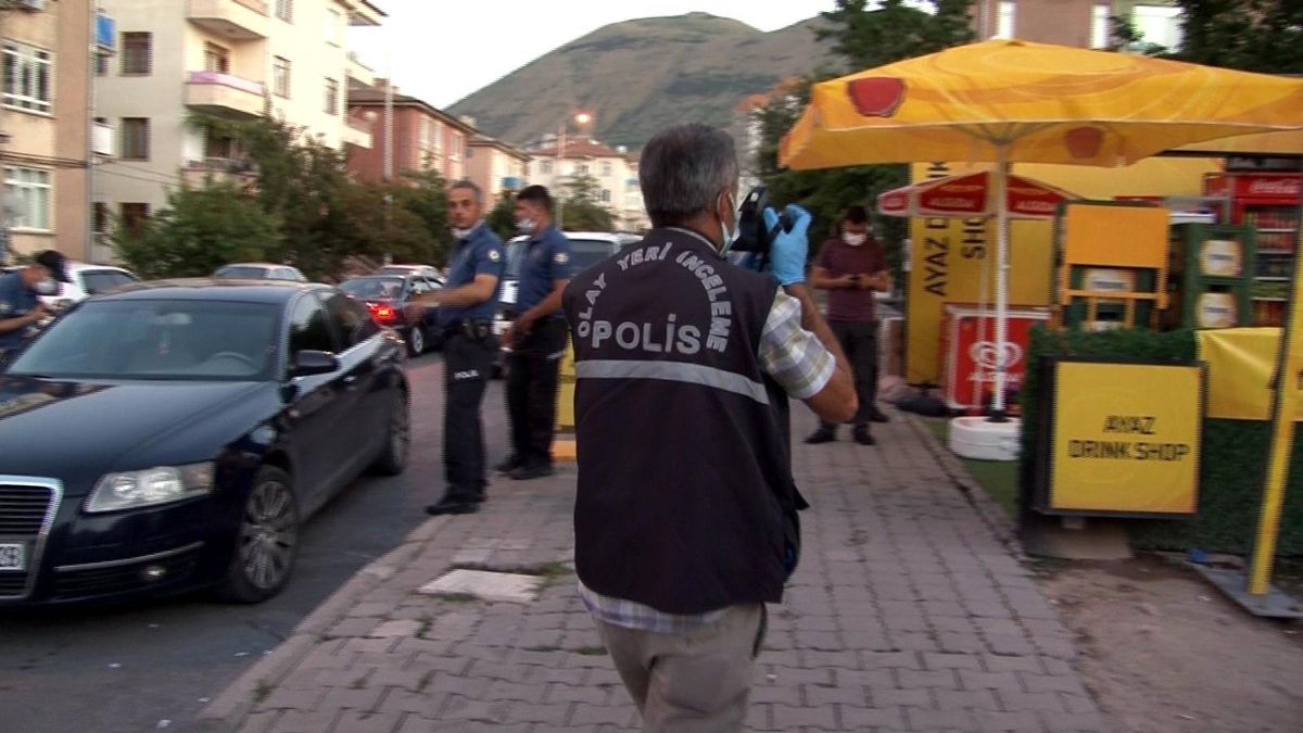 Genç, yorgun mermiyle yaralanmış