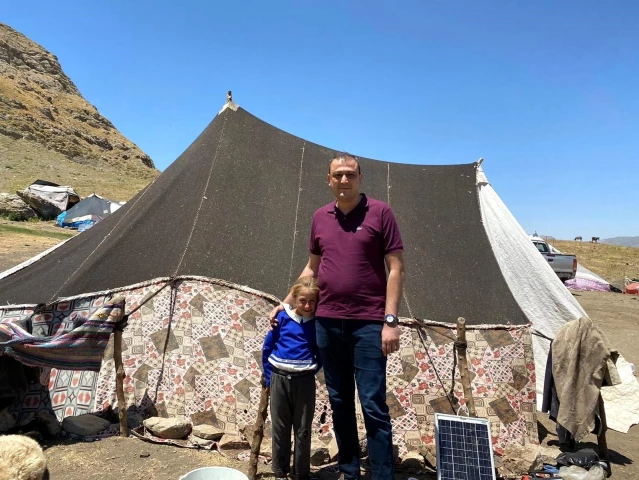 Kaymakam Akbulut'tan göçerlere ziyaret