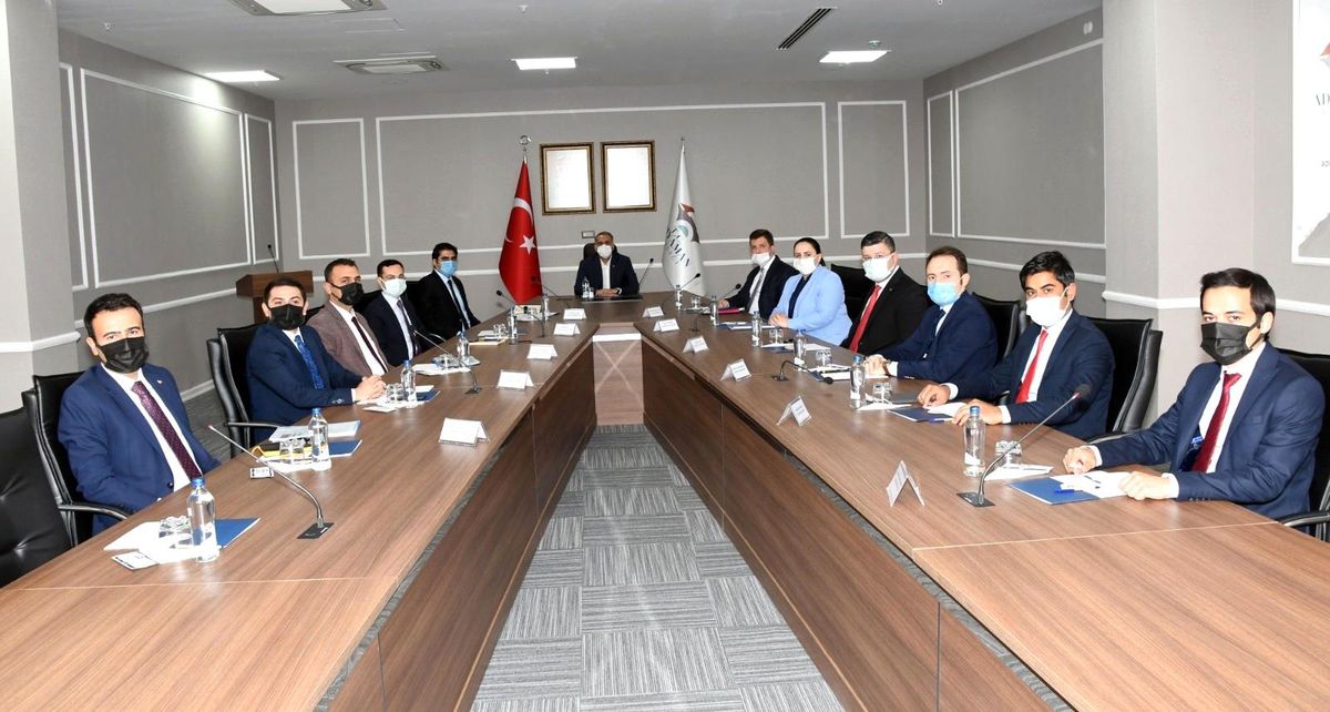 Kaymakamlar Vali Mahmut Çuhadar başkanlığında toplandı