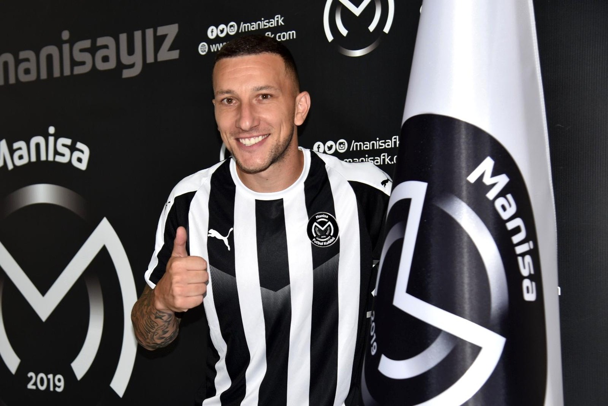 Manisa FK Andre Sousa\'yı renklerine bağladı