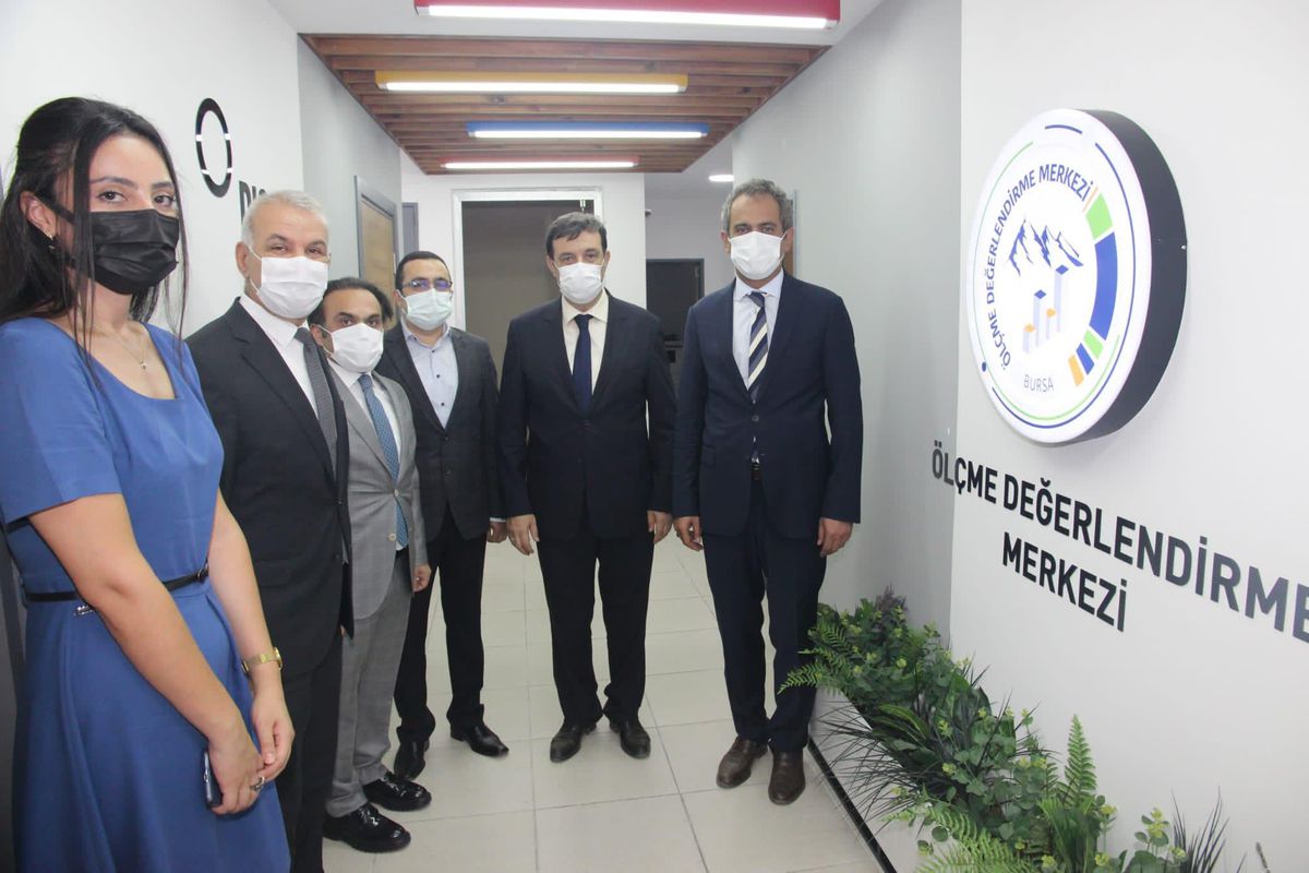 MEB\'in ölçme değerlendirme merkezleri salgın döneminde öğrencilere yardımcı kaynaklar sundu