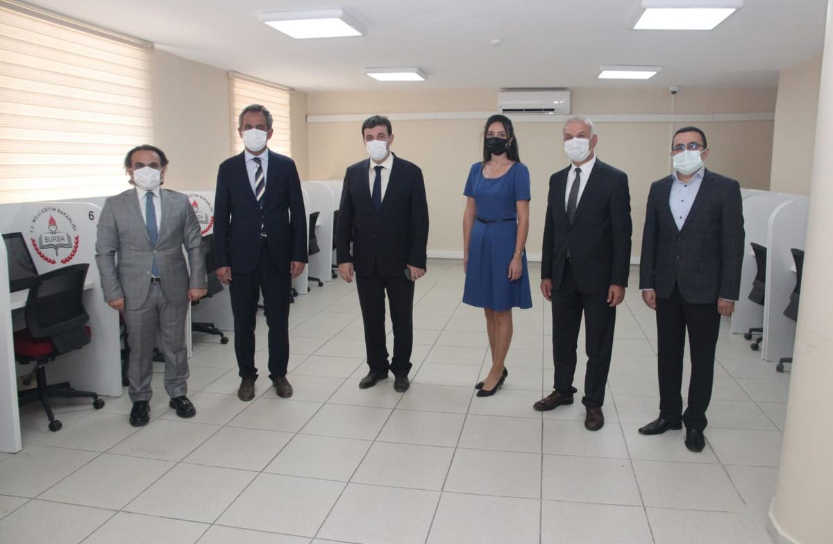 Son dakika gündem: Milli Eğitim Bakanlığının e-sınav merkezi sayısını artırma çalışmaları sürüyor