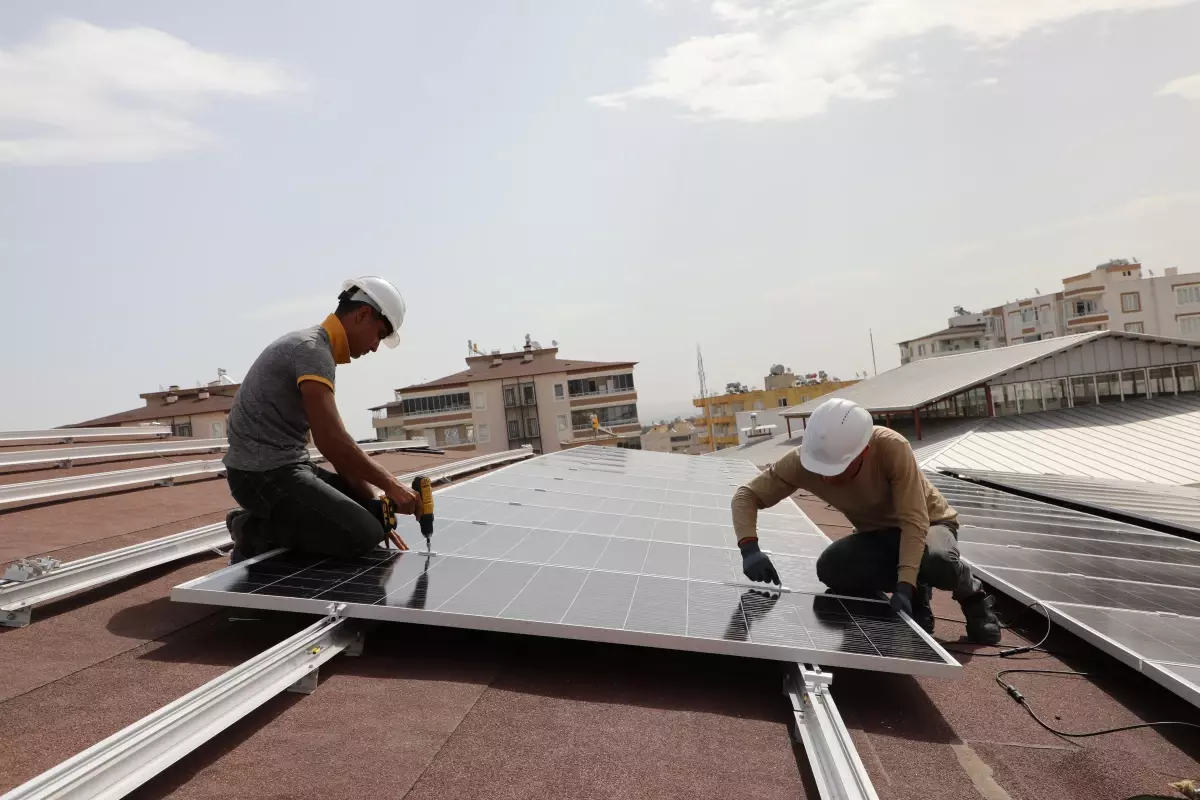 Nizip Belediyesi kendi elektriğini üretmeye başladı