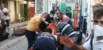 Tartıştığı kadın komşusunu bıçakladı