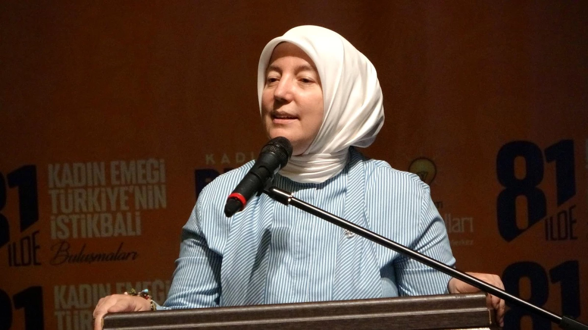 Uşak\'ta \'Kadın Emeği, Türkiye\'nin İstikbali\' programı düzenlendi
