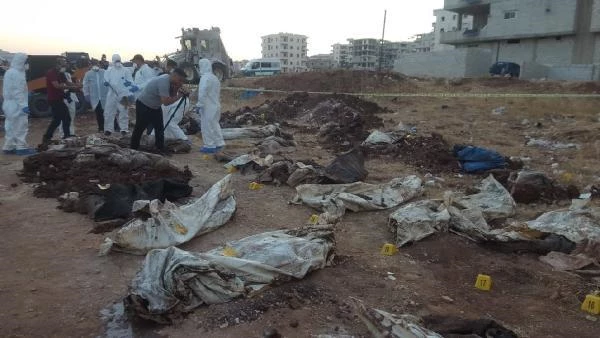 Afrin'de PKK/YPG/PYD'nin katlettiği kişilere ait toplu mezar ortaya çıktı