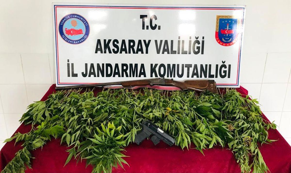 Aksaray\'da jandarmadan uyuşturucu operasyonu