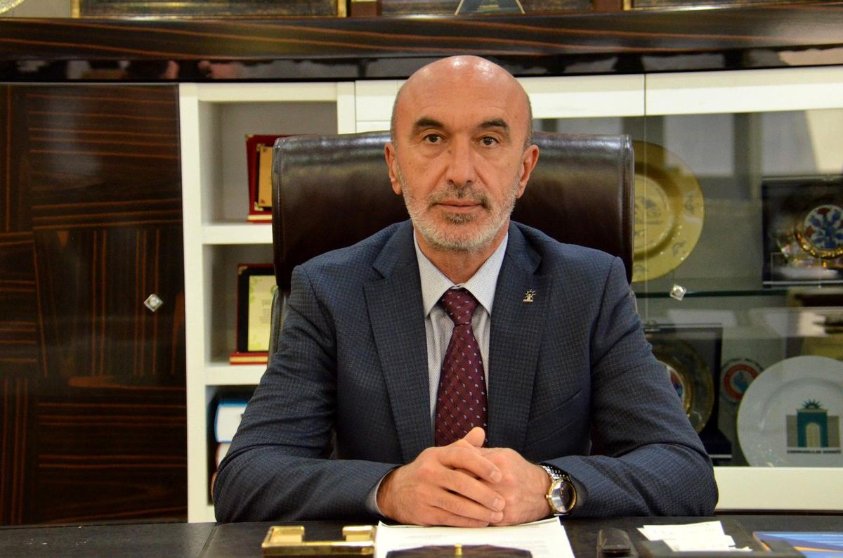 Başkan Angı: "15 Temmuz gecesi Türkiye\'nin darbeler tarihi bir daha açılmamak üzere kapanmıştır"