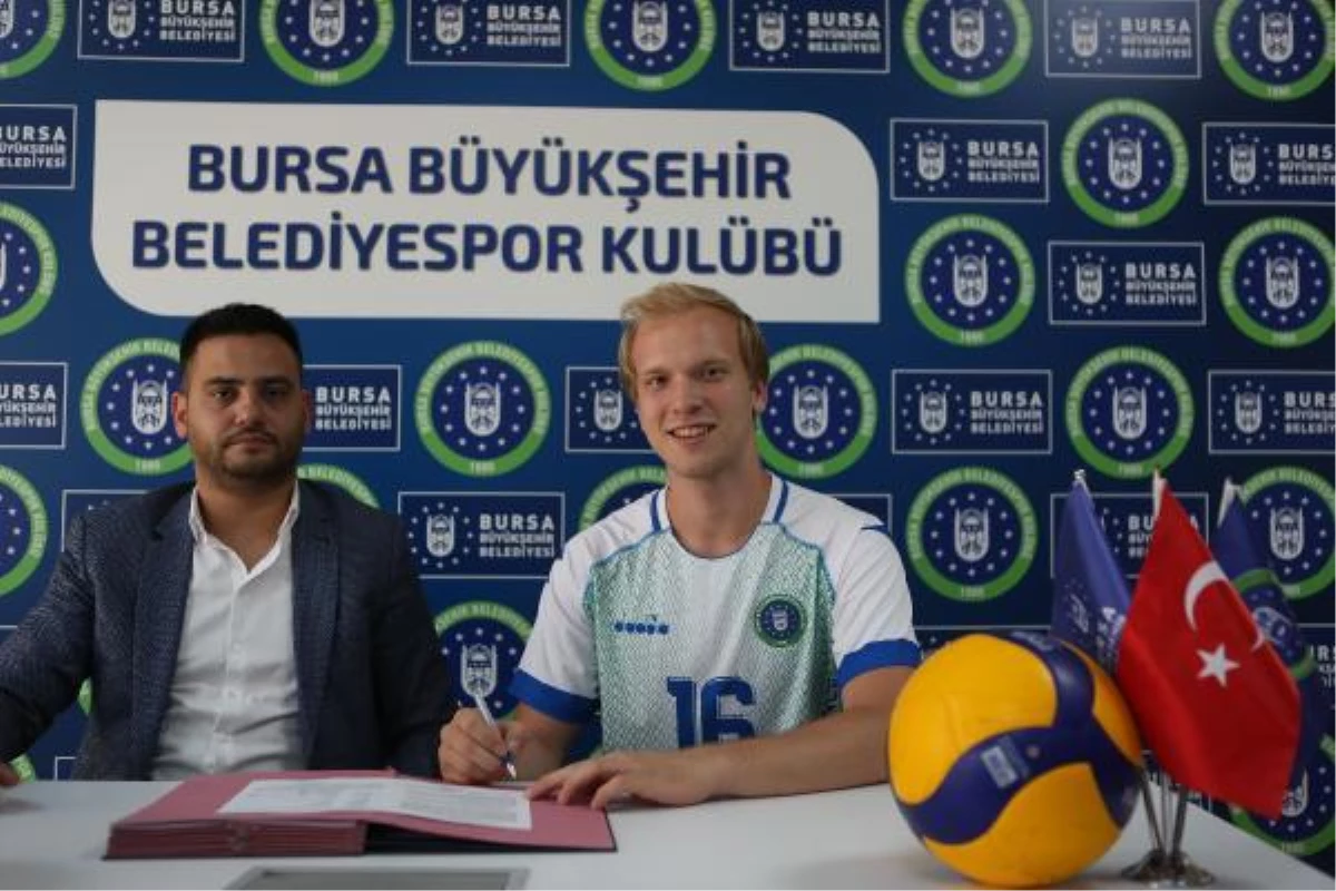 Berkün Eber Üstündağ, Bursa Büyükşehir Belediyespor\'da