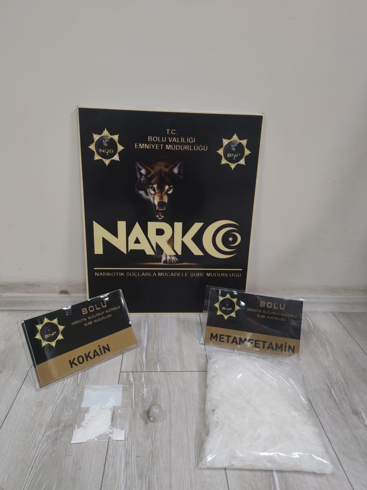 Bolu\'da aracında uyuşturucuyla yakalanan zanlı tutuklandı