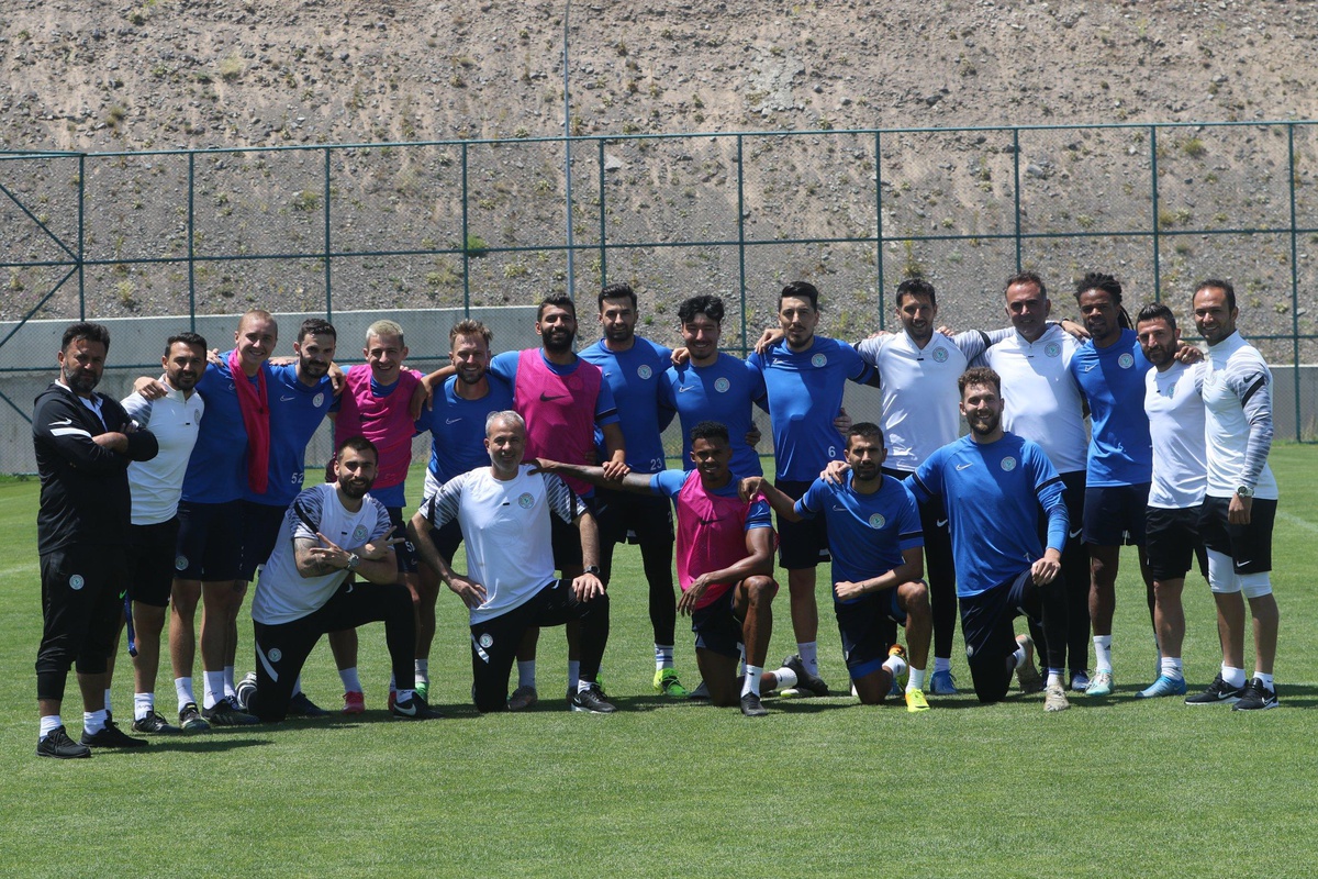 Çaykur Rizespor\'un Erzurum kampı sürüyor