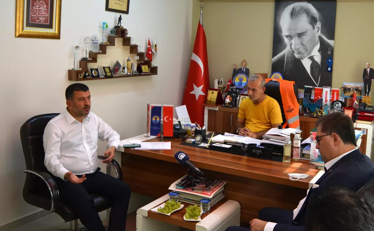 CHP Genel Başkan Yardımcısı Veli Ağbaba, Kocaeli\'de temaslarda bulundu