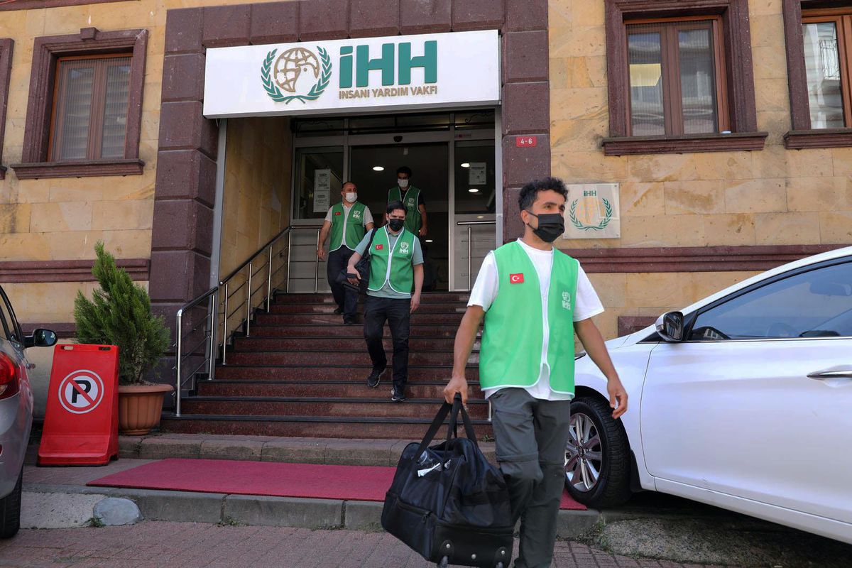 İHH ekipleri, kurban bağışlarını 65 ülkeye ulaştırmak için yola çıktı