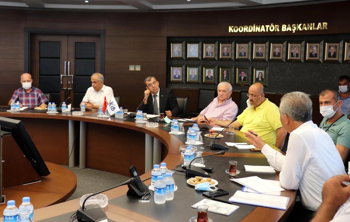 İhracatçılar, Akdeniz Meyve Sineği\'ne karşı seferber oldu