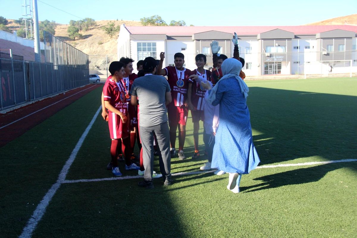 Konteyner Cupta şampiyon Kırklar Mahallesi
