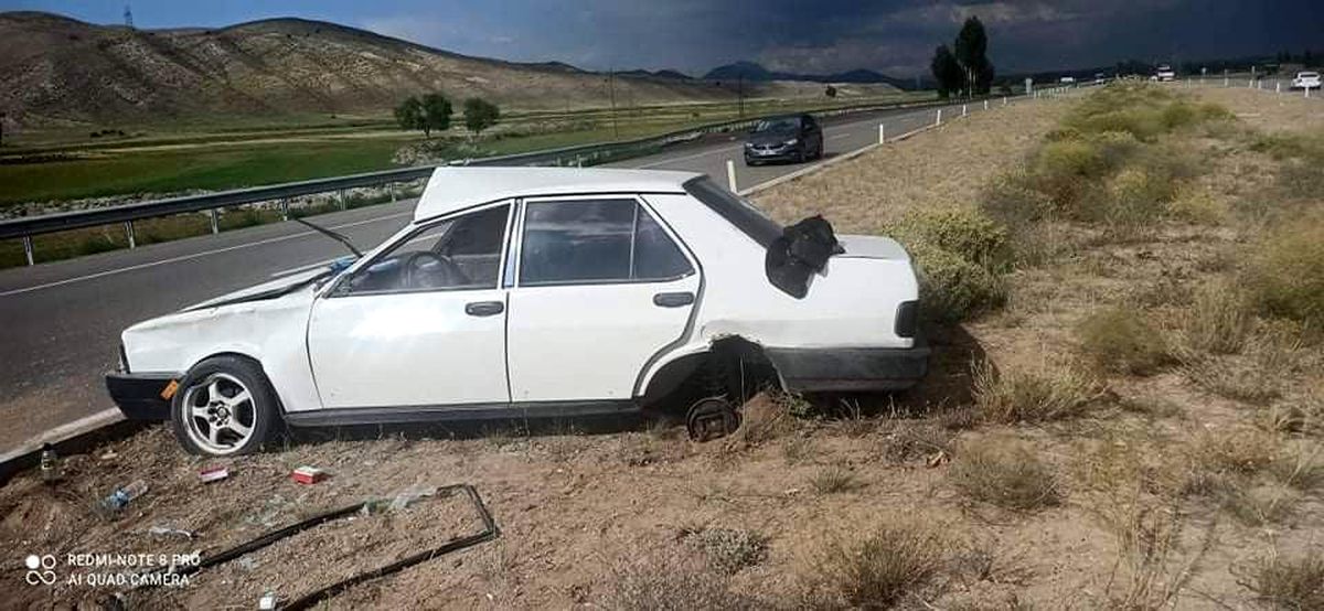 Otomobil takla attı; 2 yaralı