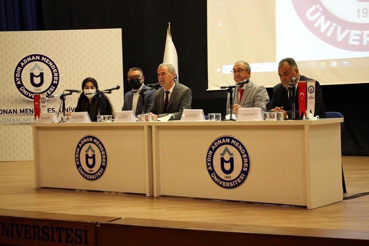 Rektör Aldemir; "15 Temmuz tarihin en alçak saldırısıdır"