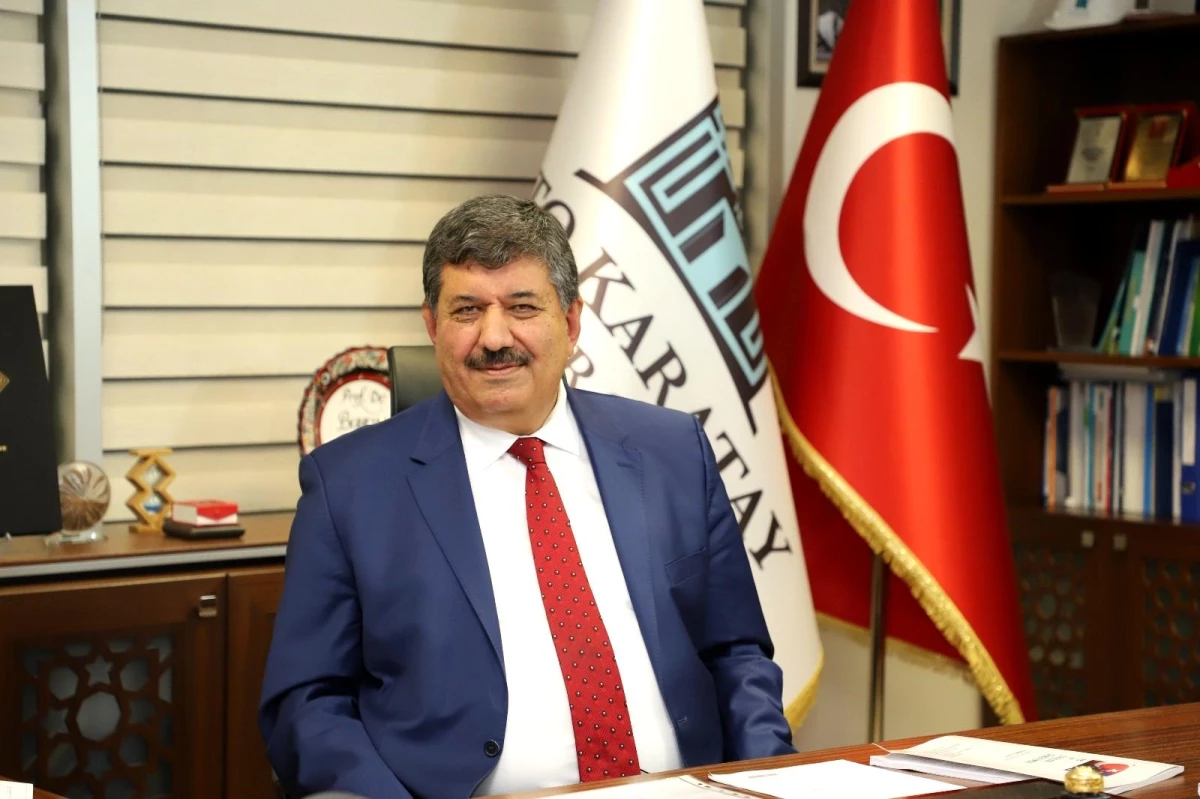 Rektör Sade: "Türk milleti sadece milli birlik ruhuyla zafer kazanabileceğini gösteren tek millettir"