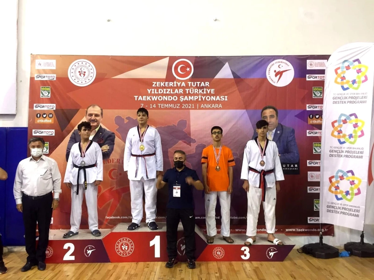 Türkiye Taekwondo Şampiyonasında Elazığlı sporcu 3\'üncü oldu
