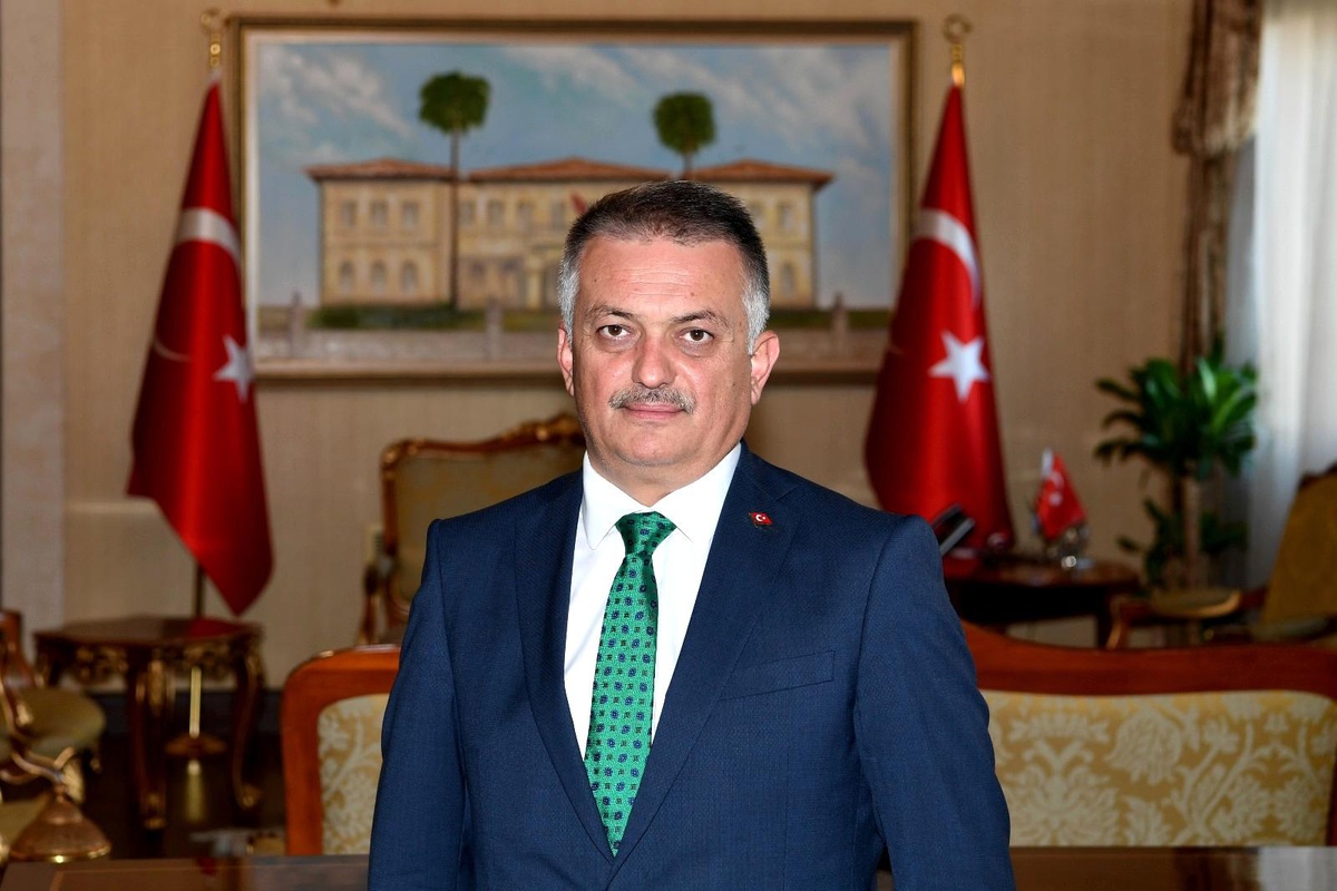Vali Yazıcı\'dan "15 Temmuz Demokrasi ve Milli Birlik Günü" mesajı Açıklaması