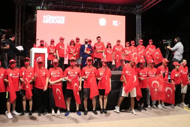 Adana'da 15 Temmuz demokrasi nöbeti tutuldu