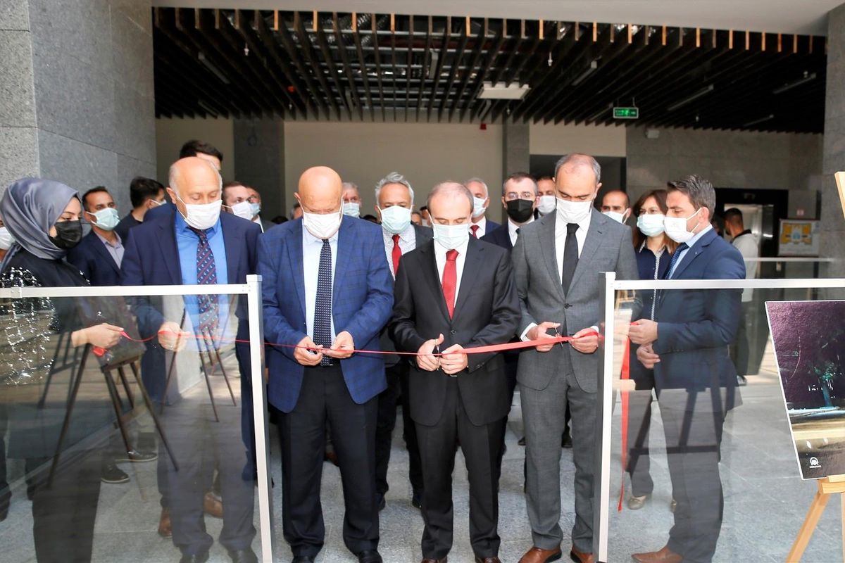 Bayburt Üniversitesinden \'15 Temmuz Demokrasi ve Milli Birlik Günü\' etkinlikleri