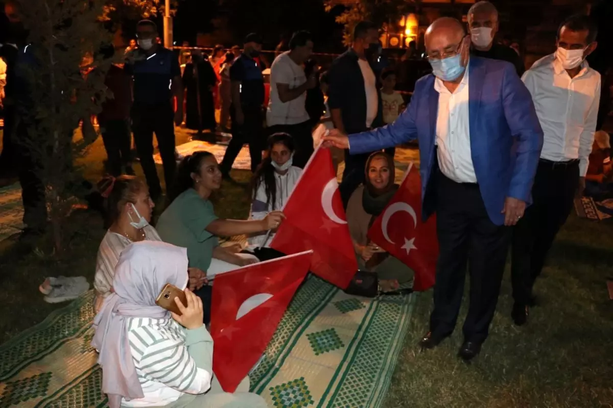 Birecik\'te 15 Temmuz Demokrasi ve Milli Birlik Günü kutlamaları