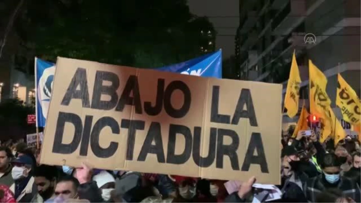 BUENOS AIRES - Arjantin\'de Küba\'daki protestolar yanlısı ve karşıtı gösteriler düzenlendi