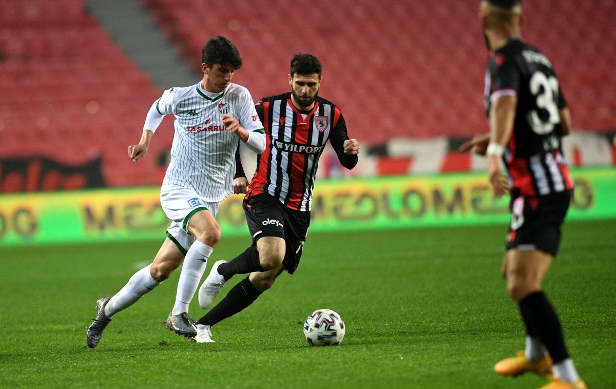 Bursaspor\'dan U19 Milli Takımı\'na iki futbolcu