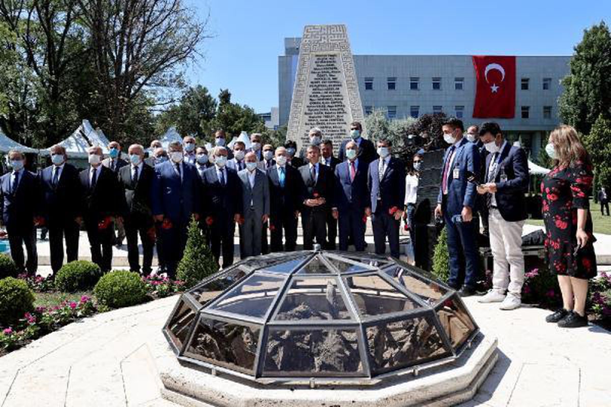 CHP\'den TBMM\'de \'15 Temmuz\' anması