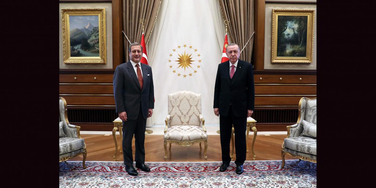Son dakika haberi... Galatasaray Kulübü Başkanı Burak Elmas, Cumhurbaşkanı Recep Tayyip Erdoğan\'ı ziyaret etti