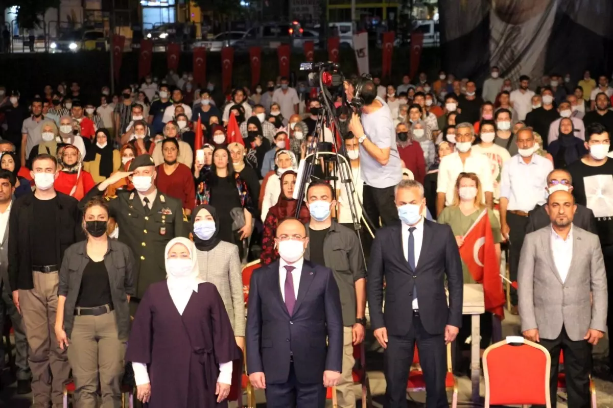 Elazığ\'da 15 Temmuz Demokrasi ve Milli Birlik Günü törenle kutlandı