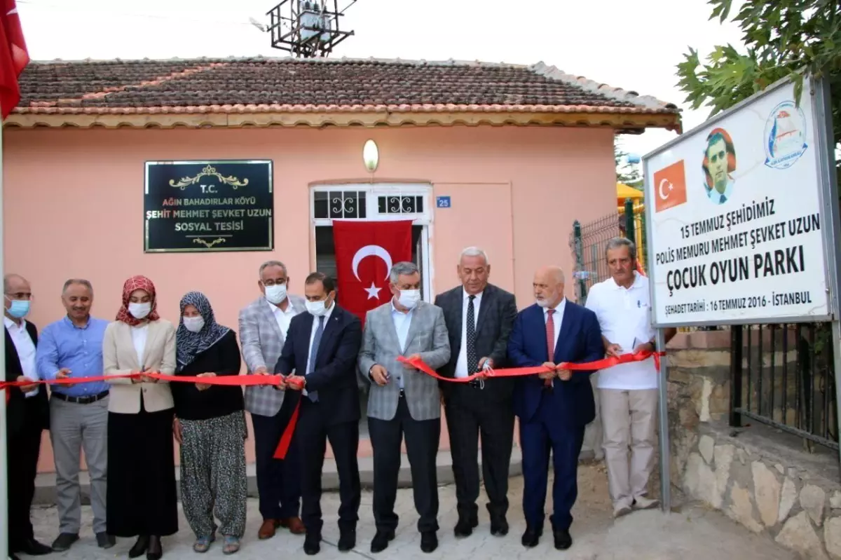 Elazığ\'da şehit Mehmet Uzun sosyal tesisi ve parkının açılışı yapıldı