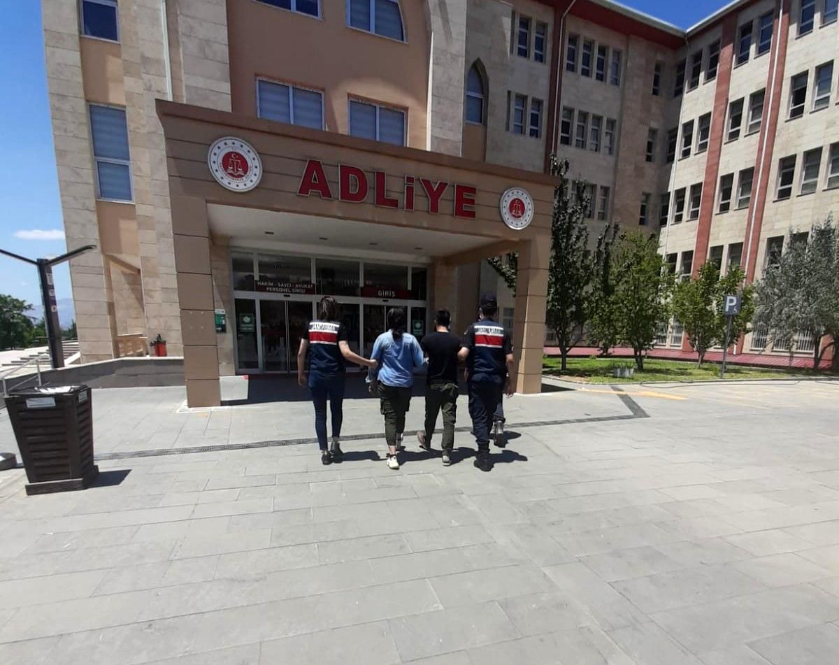Kahramanmaraş\'ta hırsız karı-koca yakalandı