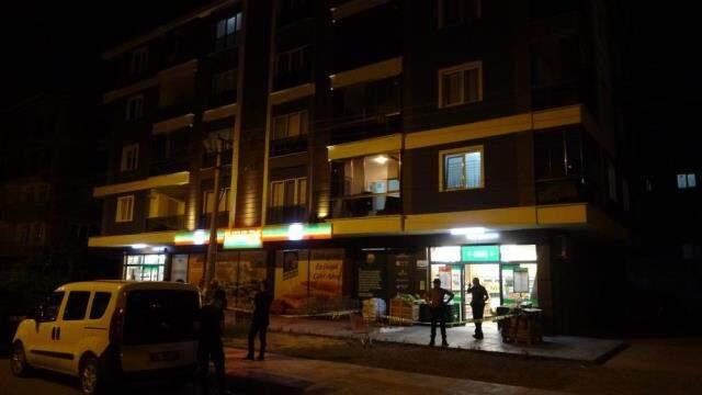 Karısı tarafından silahla vurulan özel harekat polis öldü