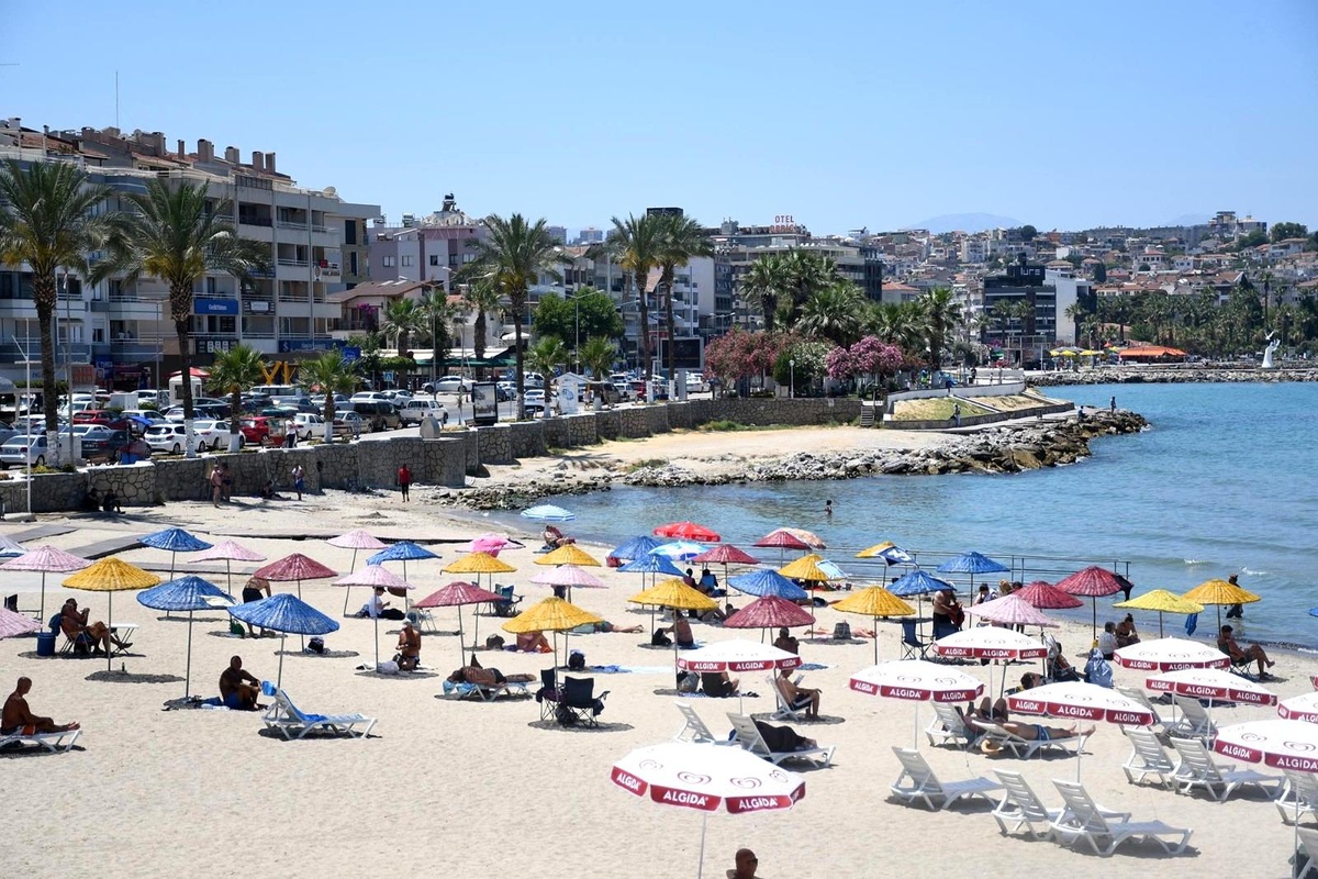 Kuşadası Belediyesi\'nden plaj açıklaması