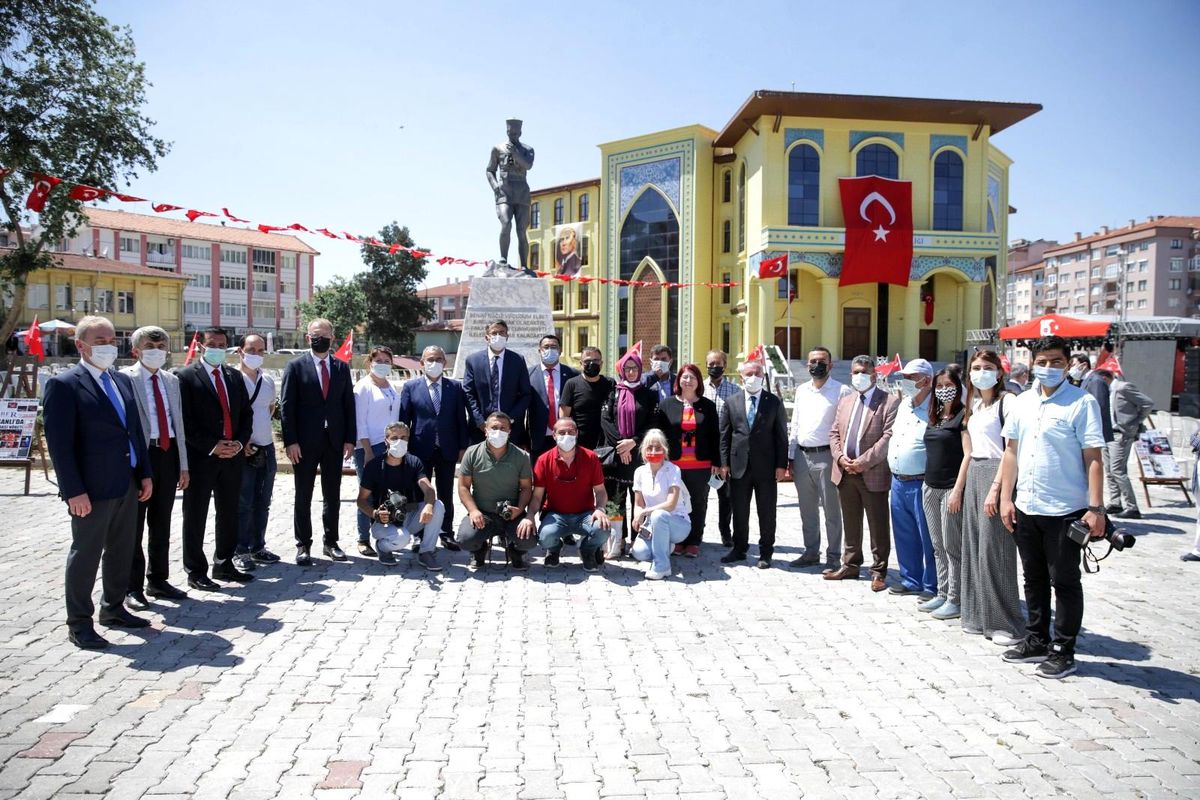 Kütahya\'da \'Manşetlerde 15 Temmuz\' sergisi