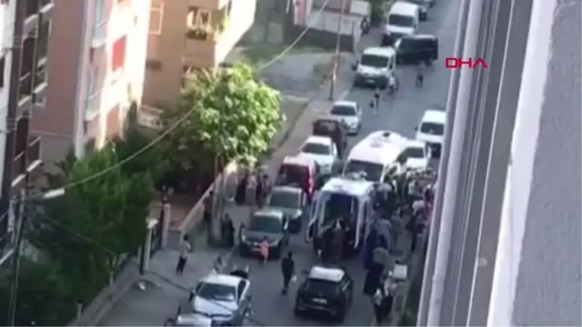 MALTEPE\'DE 8 YAŞINDAKİ ÇOCUĞA ÇARPAN SERVİS SÜRÜCÜSÜNE MEYDAN DAYAĞI