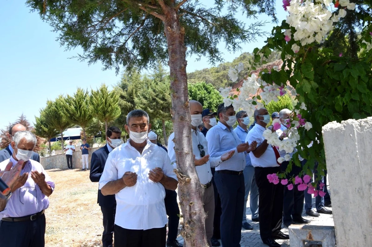 Şehit Pilot Hasan Öztürk mezarı başında anıldı