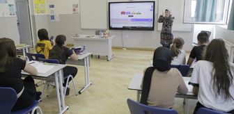 SARAYBOSNA - Bosna Hersekli öğrenciler gönüllülük projesi kapsamında Türkçe öğreniyor