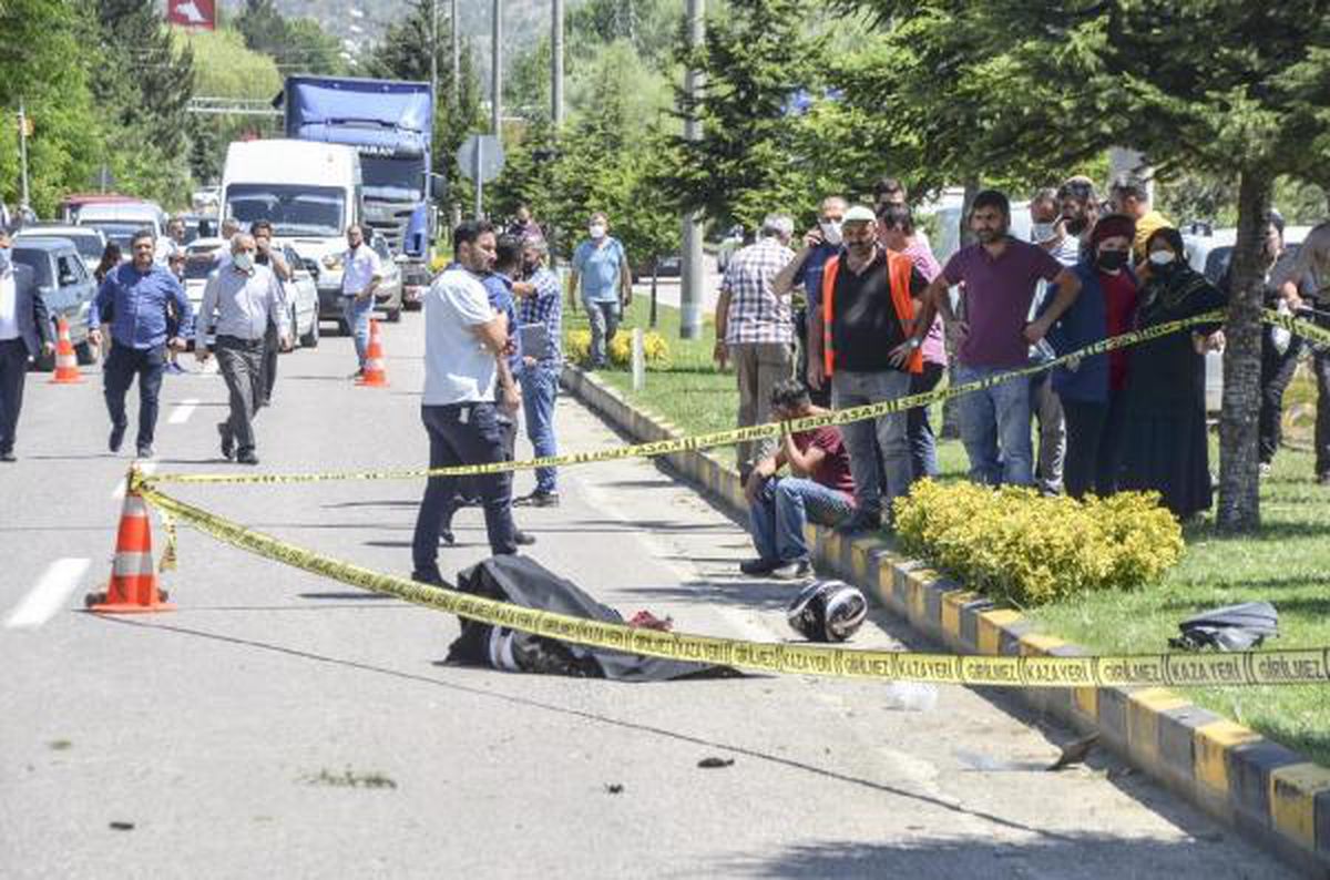 Devrilen motosikletin sürücüsü öldü