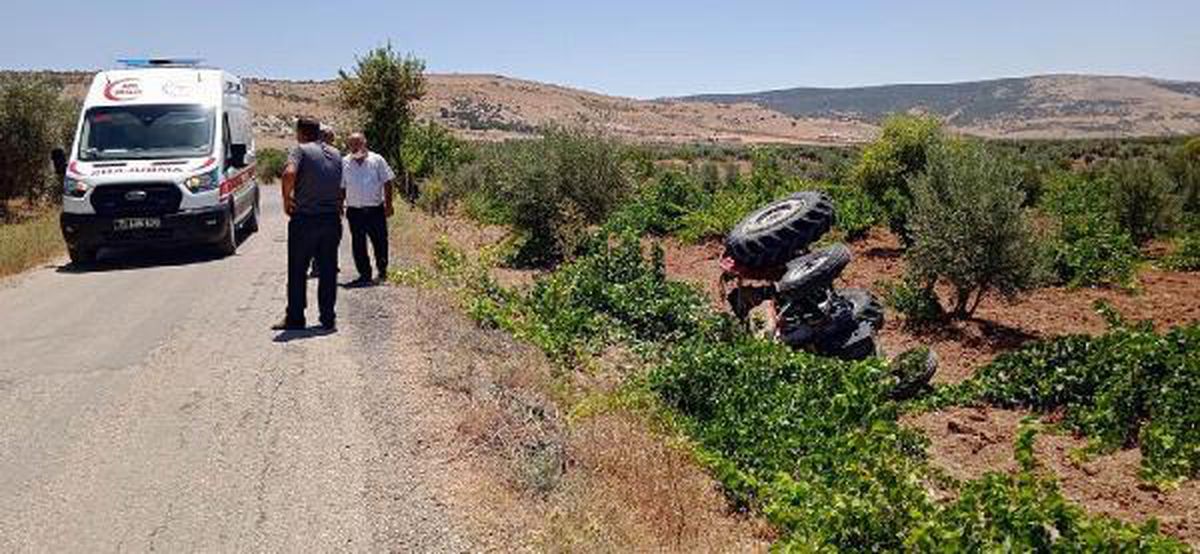 Son dakika haberi: Kilis\'te devrilen traktörün altında kalan sürücü öldü