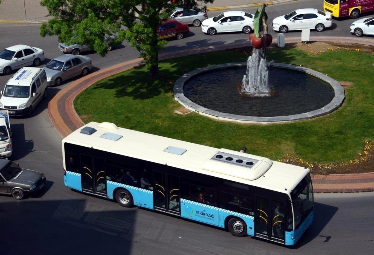 Kurban Bayramı\'nda toplu taşıma ve mezarlık servis hizmetleri ücretsiz