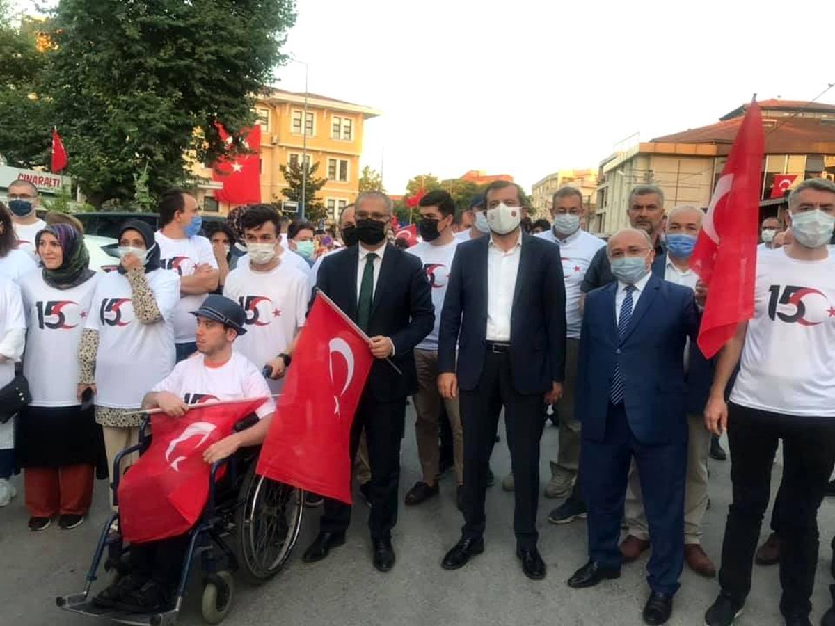 Mustafa Işık: "Bağımsızlık meşalemizi söndürmeye kimsenin gücü yetmeyecektir"