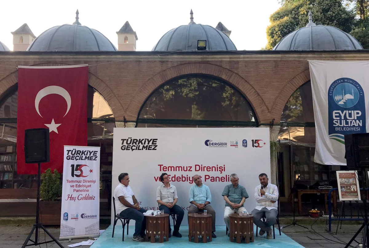 "Temmuz Direnişi ve Edebiyat Paneli", Zal Mahmut Paşa Külliyesi\'nde yapıldı