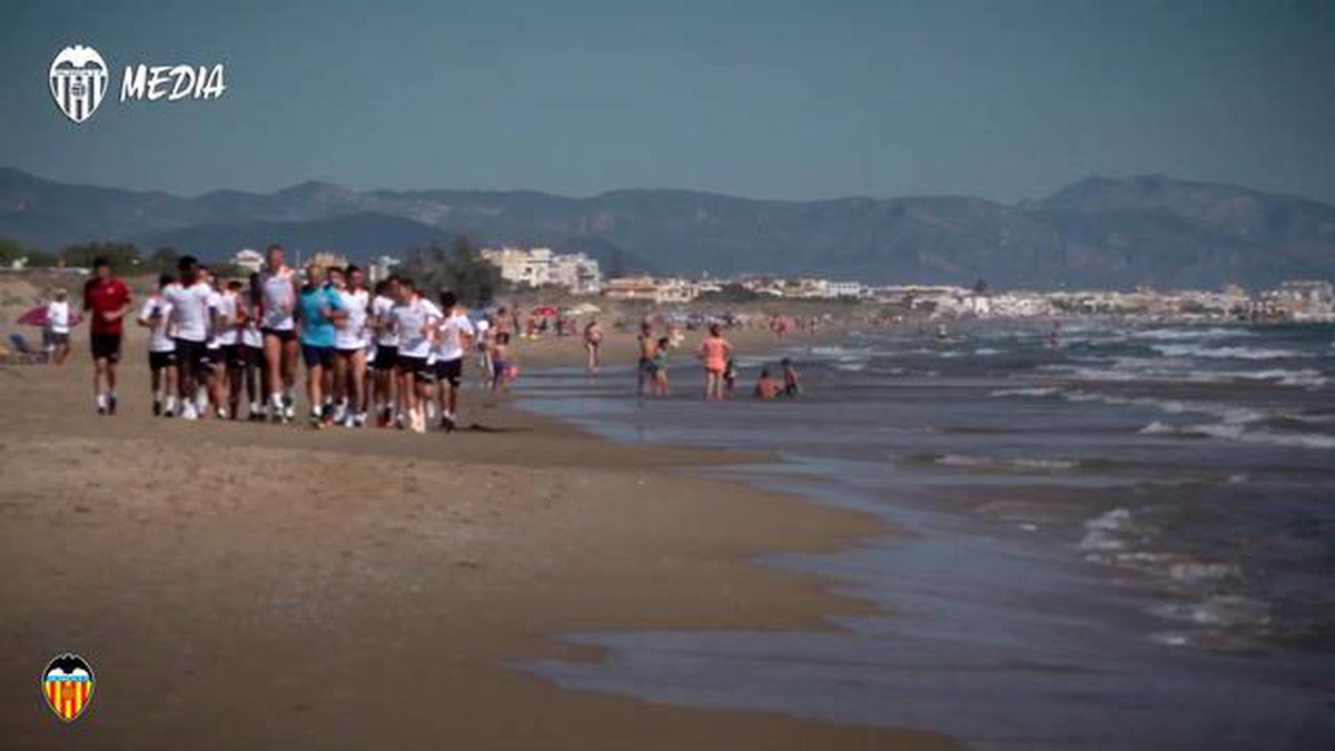Valencia, Yeni Sezona Akdeniz Sahillerinde Hazırlanıyor